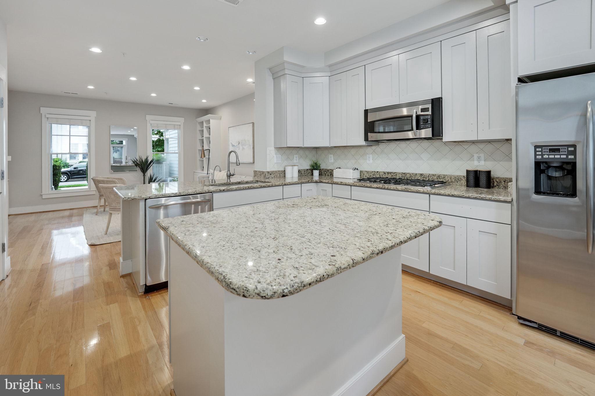 2718 Linden Lane Silver Spring, MD 20910 - Photo 20 of 46