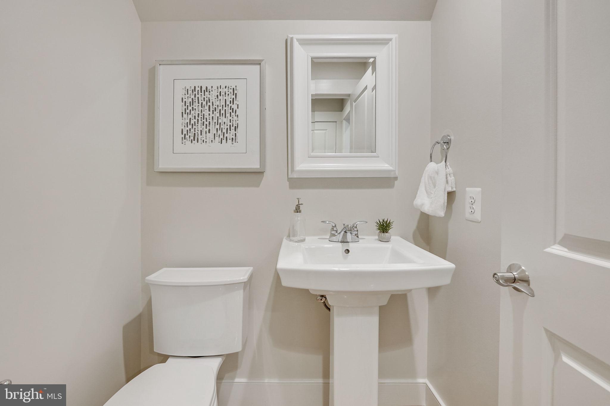 2718 Linden Lane Silver Spring, MD 20910 - Photo 24 of 46
