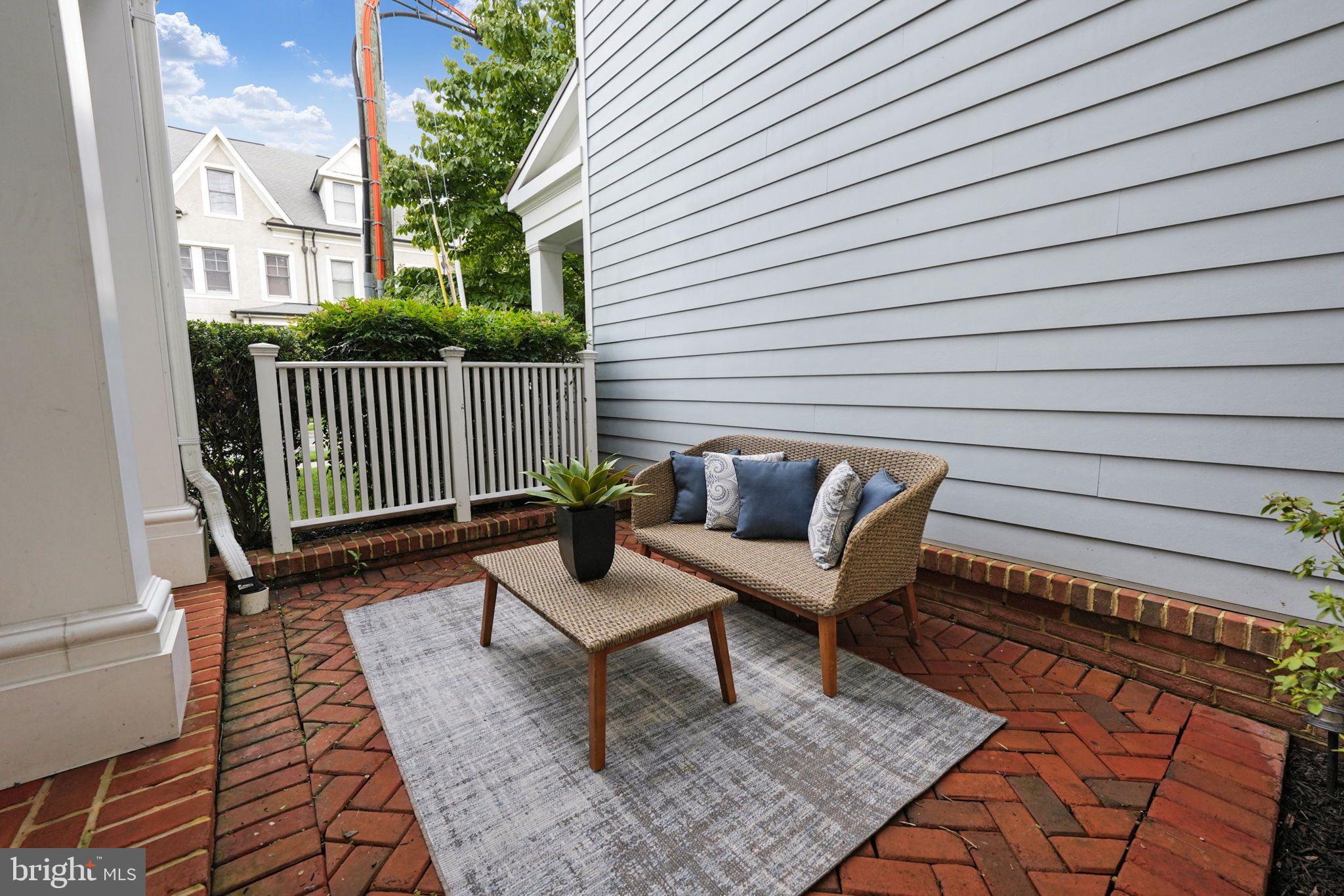 2718 Linden Lane Silver Spring, MD 20910 - Photo 7 of 46
