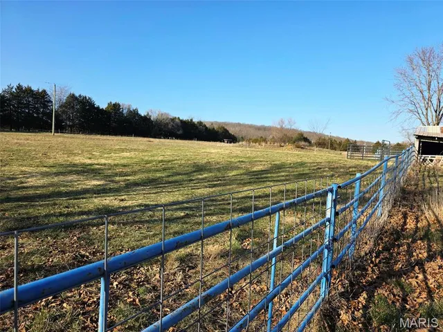 $560,000 | 4023 Juedeman Road, Cuba, MO 65453