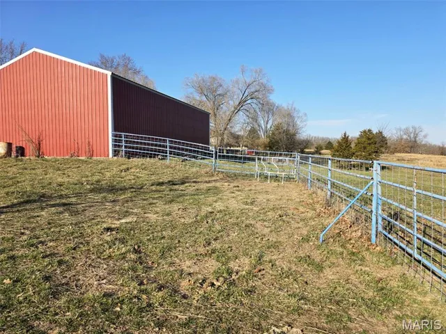 $560,000 | 4023 Juedeman Road, Cuba, MO 65453