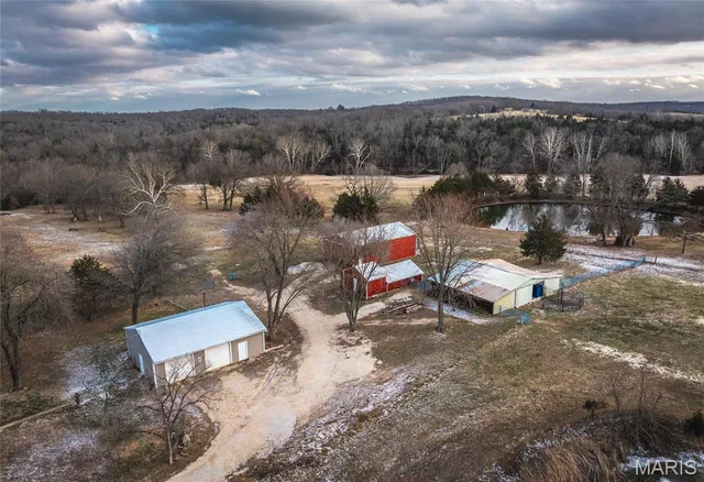 $560,000 | 4023 Juedeman Road, Cuba, MO 65453