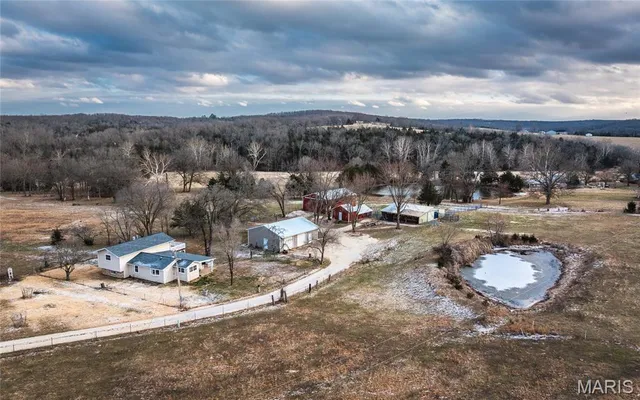 $560,000 | 4023 Juedeman Road, Cuba, MO 65453