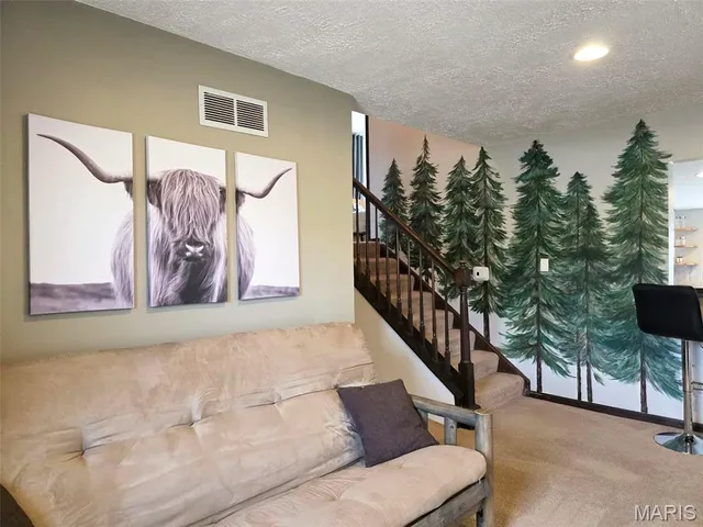 $560,000 | 4023 Juedeman Road, Cuba, MO 65453