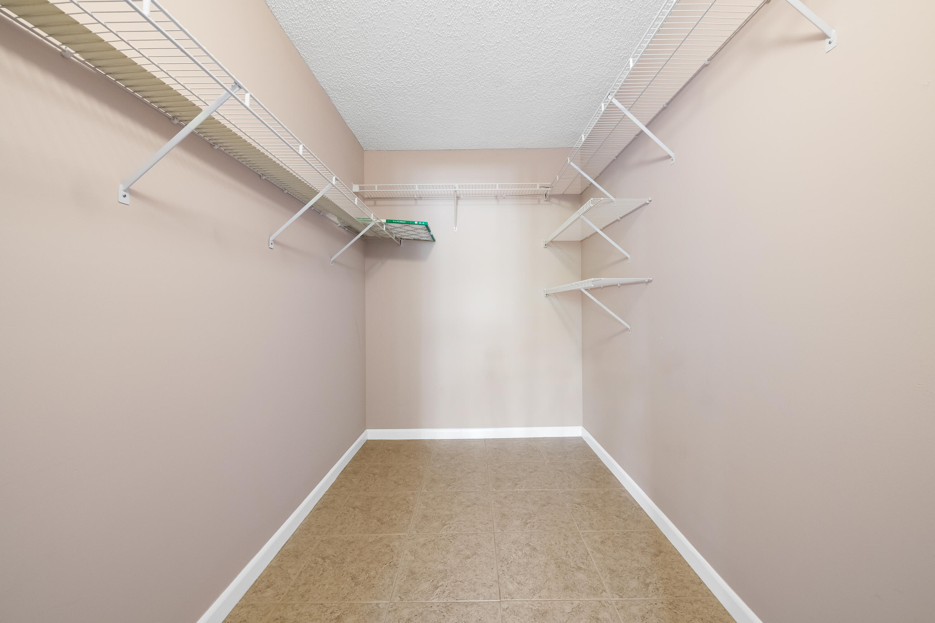 800 Jeffery Street, Unit 103 Boca Raton, FL 33487 - Photo 26 of 40 DSC_6537