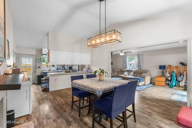 $249,900 | 2917 Norbrick Street, Midway Park, NC 28544