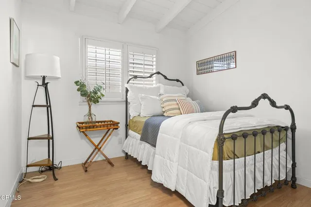 $1,075,000 | 280 Rossmore Drive, Oxnard, CA 93035