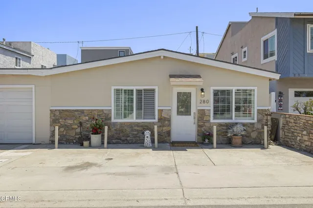 $1,075,000 | 280 Rossmore Drive, Oxnard, CA 93035