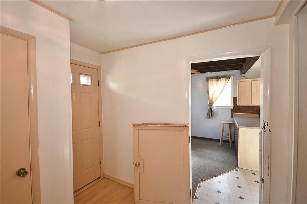 105 Bebout Road Venetia, PA 15367 - Photo 3 of 25