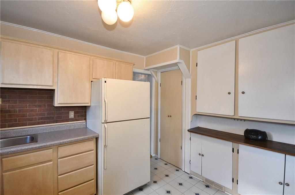 105 Bebout Road Venetia, PA 15367 - Photo 6 of 25