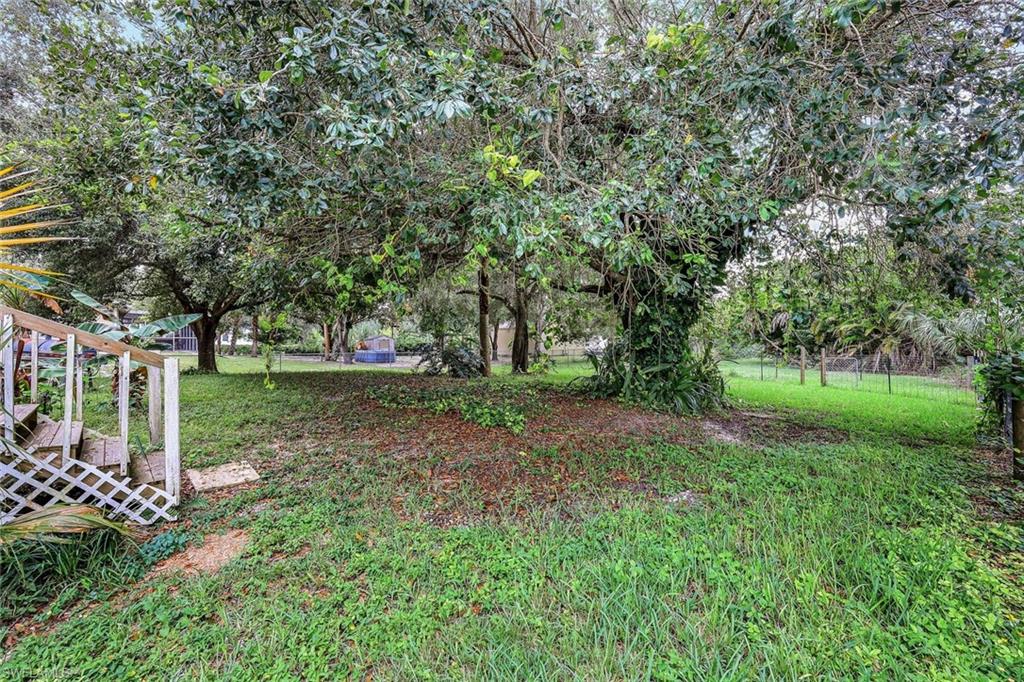 981 13th Street Southwest Naples, FL 34117 - Photo 22 of 36 Gallery Image 22
