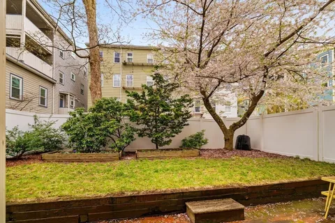 $1,075,000 | 13 Hubbard Street, Unit B, Boston, MA 02130