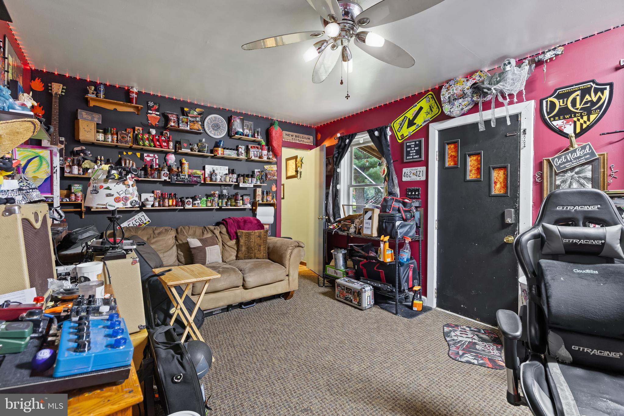 8002 Fort Smallwood Road Baltimore, MD 21226 - Photo 4 of 17