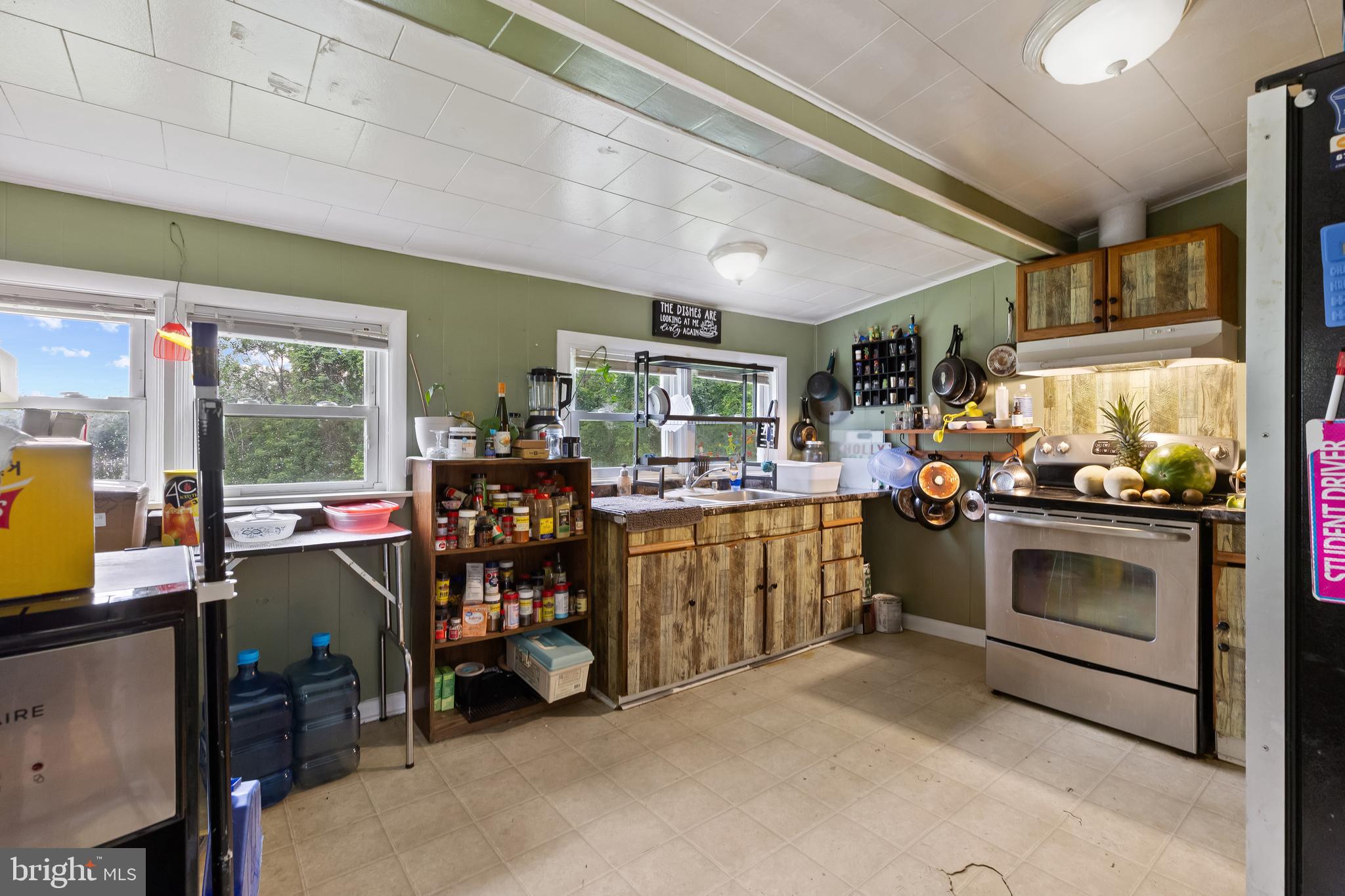 8002 Fort Smallwood Road Baltimore, MD 21226 - Photo 8 of 17