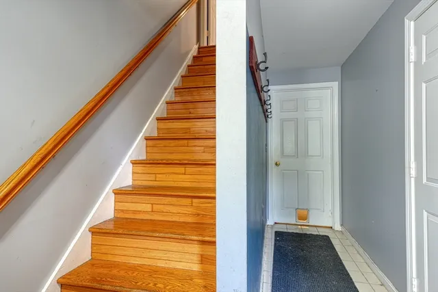 $469,900 | 31 Whittier Meadows Drive, Unit 31, Amesbury, MA 01913