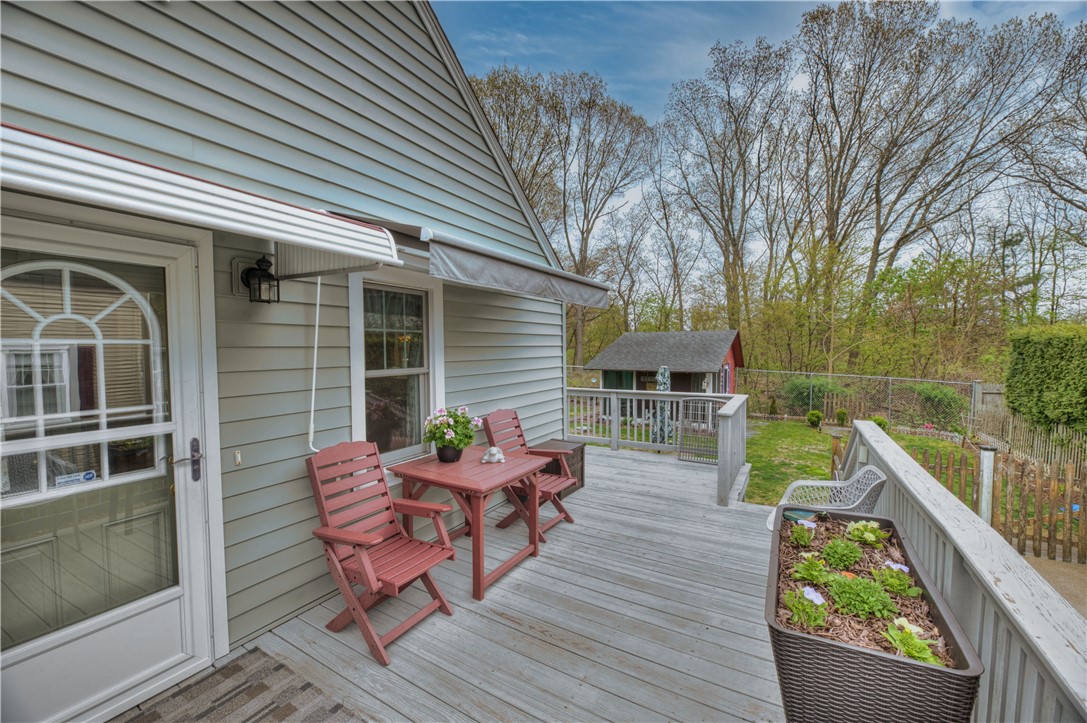 59 Howland Road Cranston, RI 02910 - Photo 24 of 30 Gallery Image 24