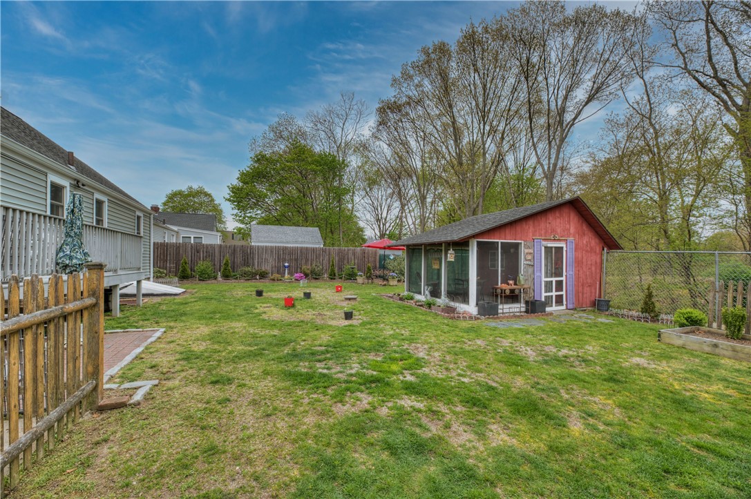 59 Howland Road Cranston, RI 02910 - Photo 25 of 30 Gallery Image 25