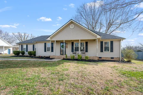 $370,000 | 106 Daly Drive, Murfreesboro, TN 37128