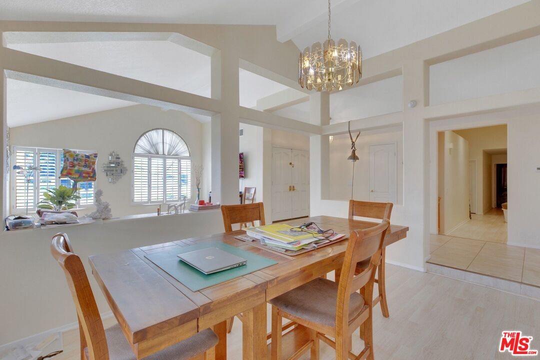 2828 West Via Verde Road Rialto, CA 92377 - Photo 15 of 41