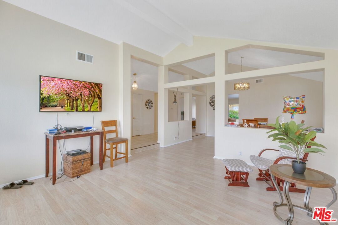 2828 West Via Verde Road Rialto, CA 92377 - Photo 9 of 41