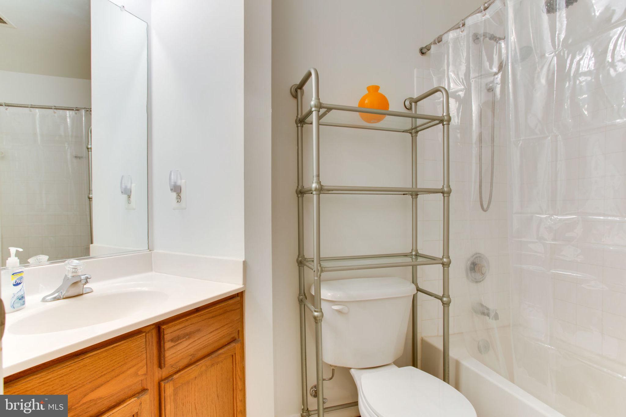 24676 Nettle Mill Square Aldie, VA 20105 - Photo 17 of 22