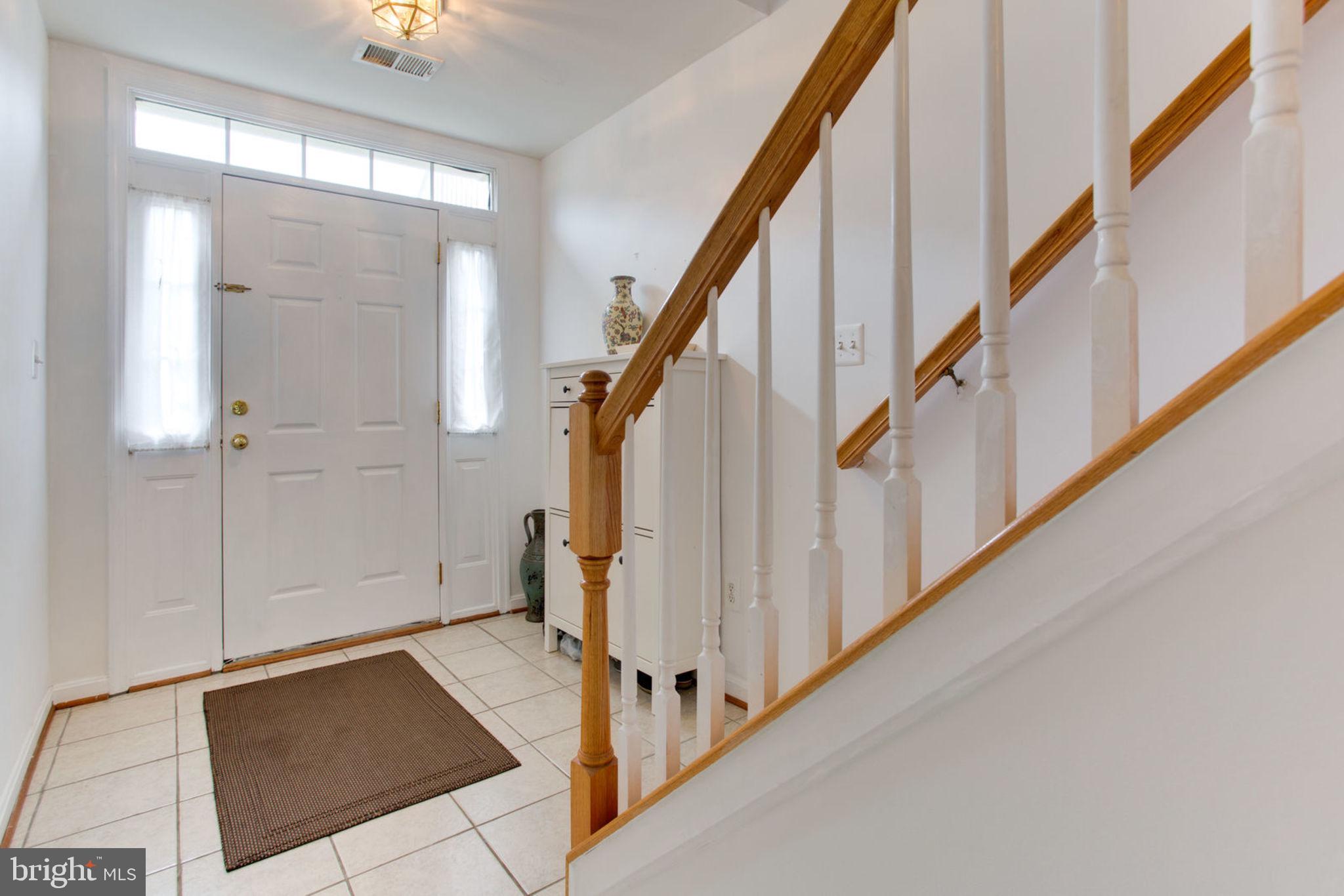 24676 Nettle Mill Square Aldie, VA 20105 - Photo 5 of 22
