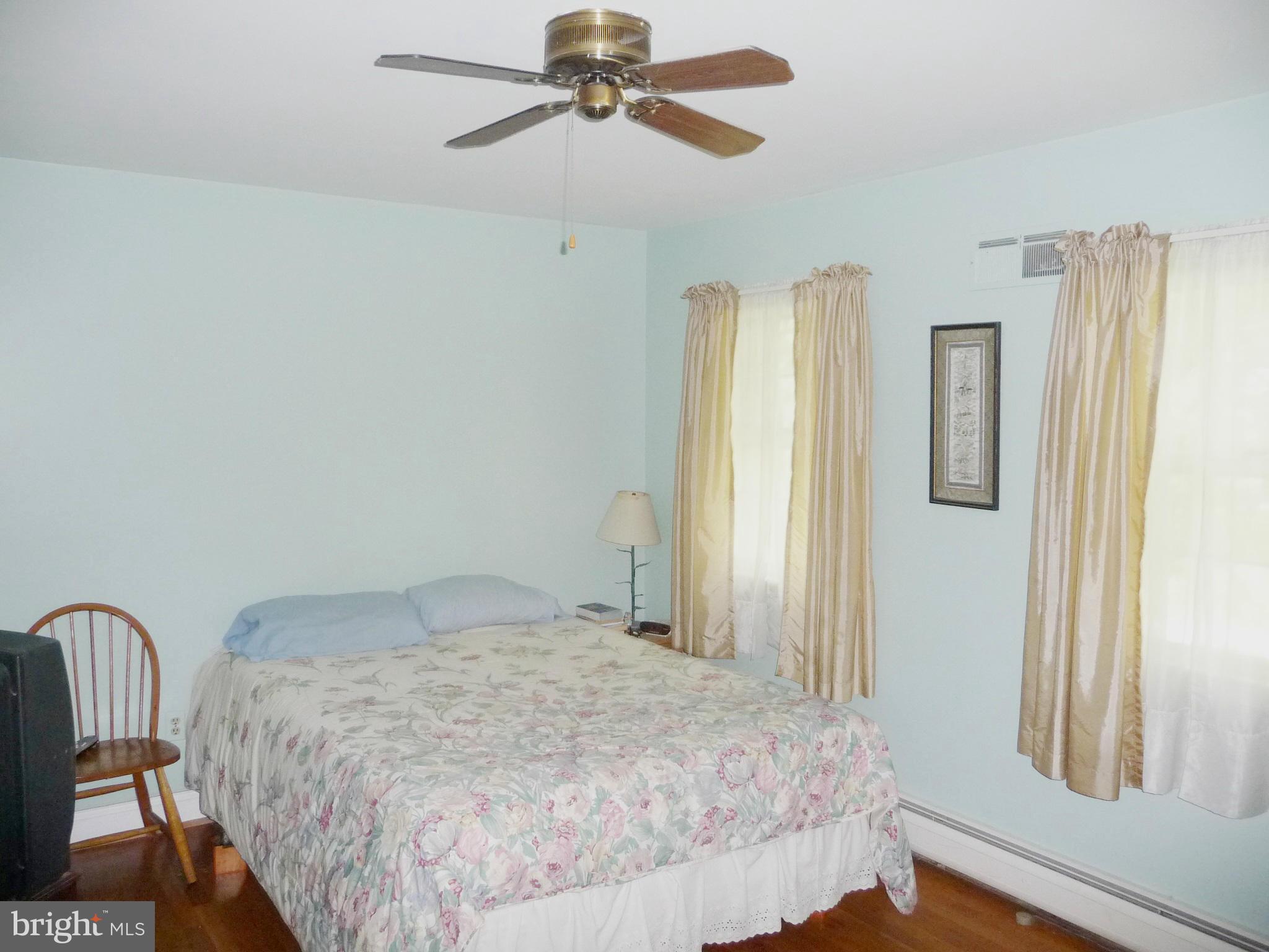 7509 Miller Fall Road Rockville, MD 20855 - Photo 7 of 29 Bedroom (Master)