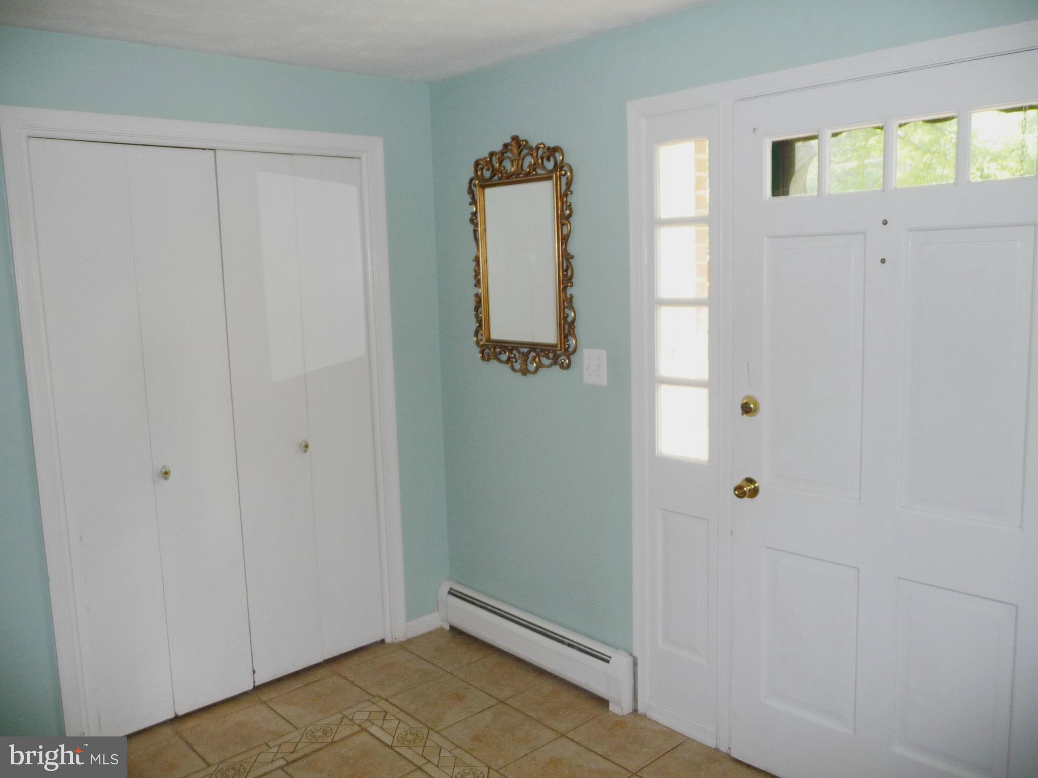 7509 Miller Fall Road Rockville, MD 20855 - Photo 8 of 29 Foyer