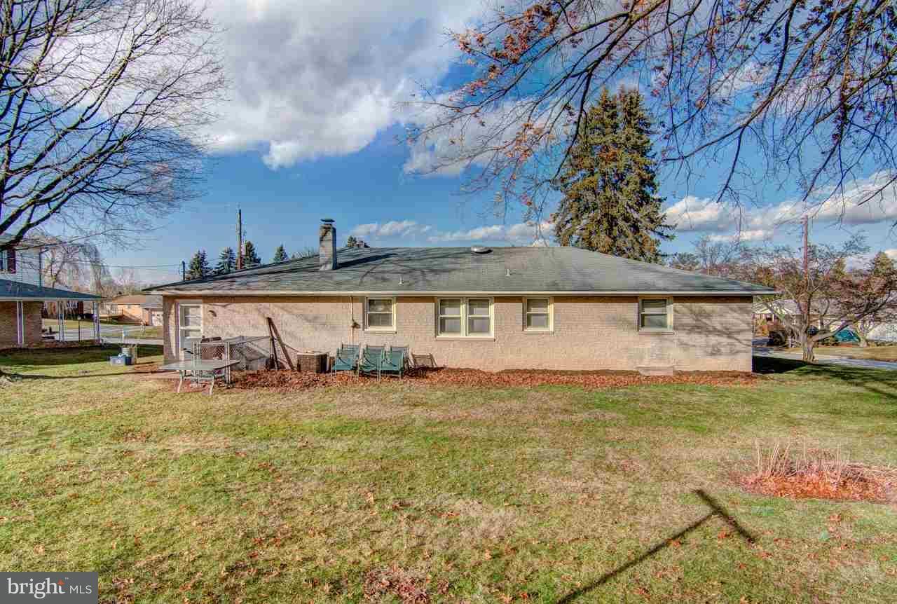 2432 Logan Road York, PA 17408 - Photo 16 of 18 Gallery Image 16