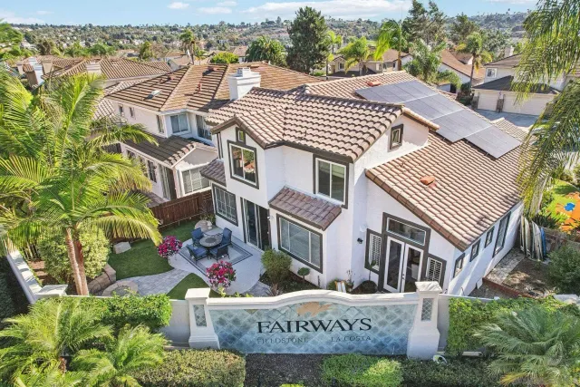 $1,700,000 | 2904 Avenida Valera, Carlsbad, CA 92009