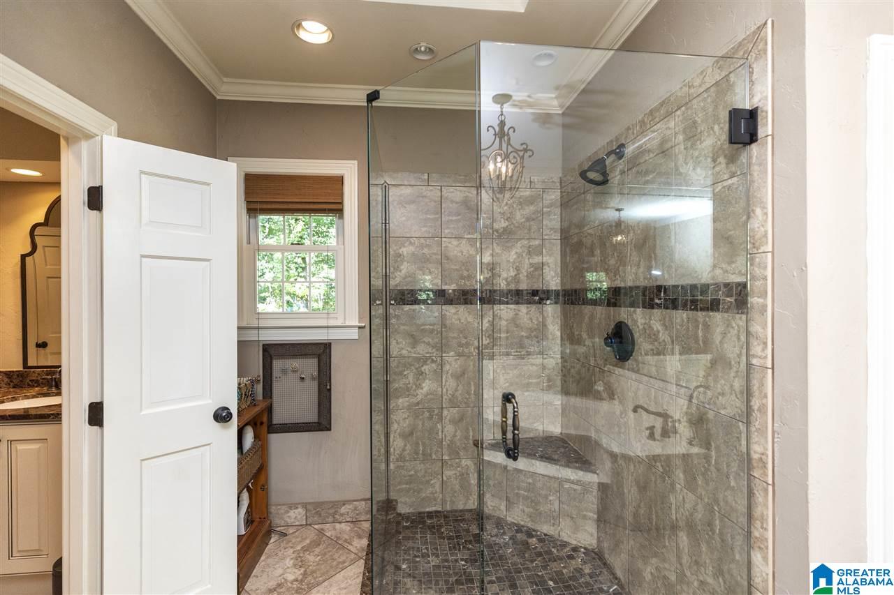 2332 Country Ridge Drive Birmingham, AL 35243 - Photo 27 of 50