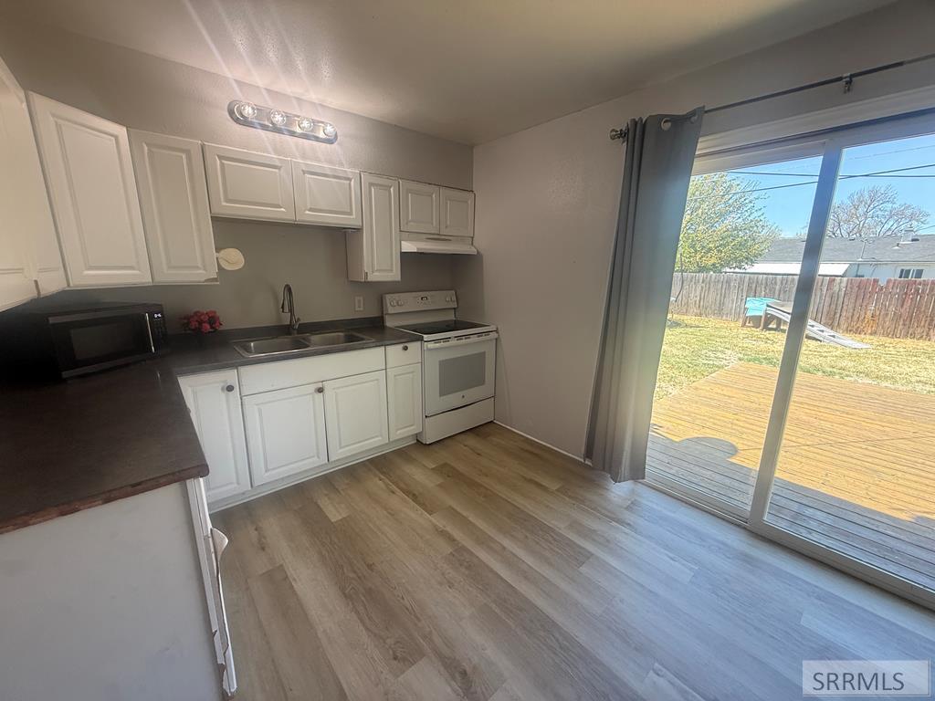 923 Howard Avenue Pocatello, ID 83201 - Photo 8 of 18
