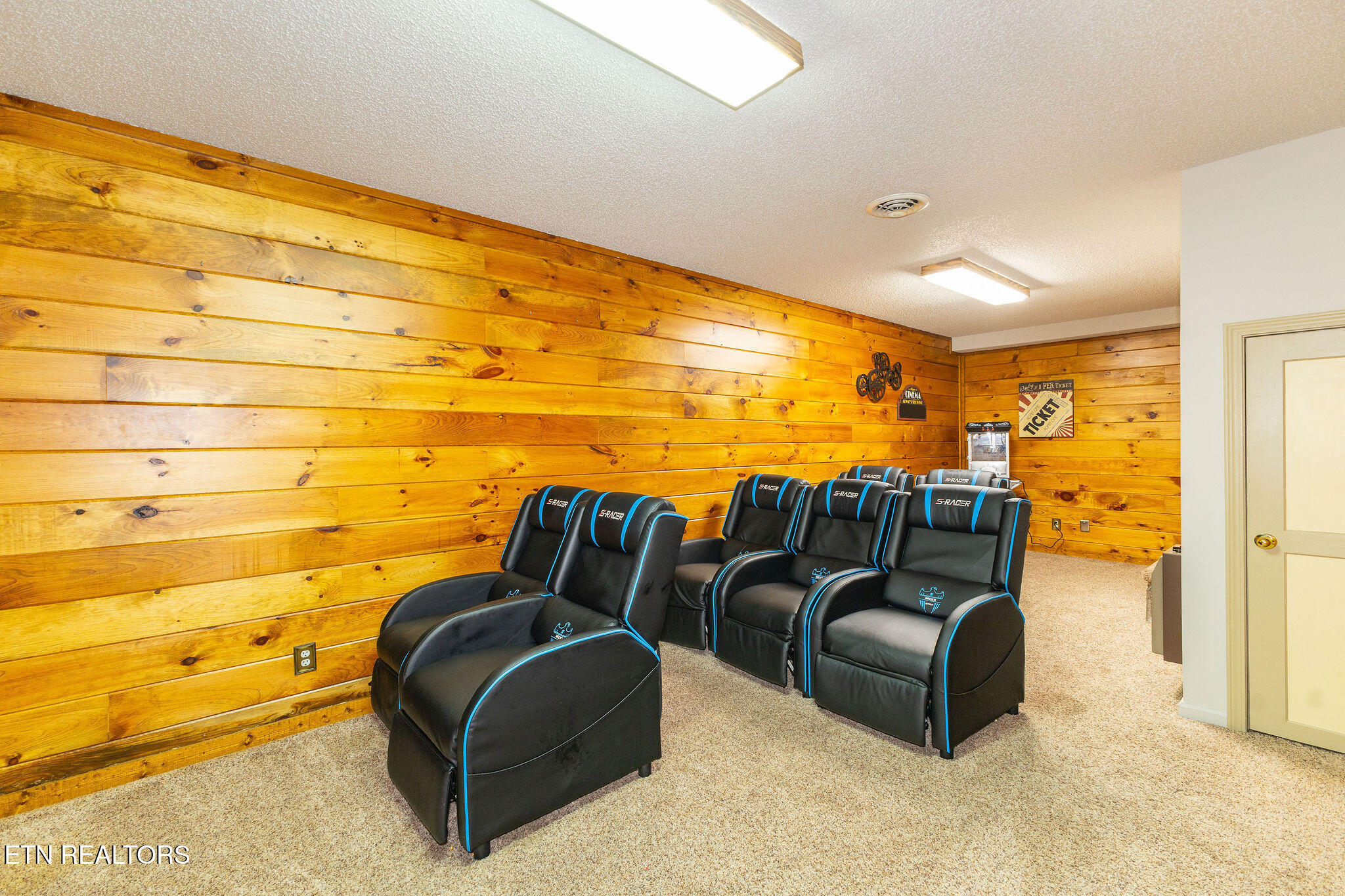 3307 Valley High Road Sevierville, TN 37862 - Photo 32 of 60 IMG_4173