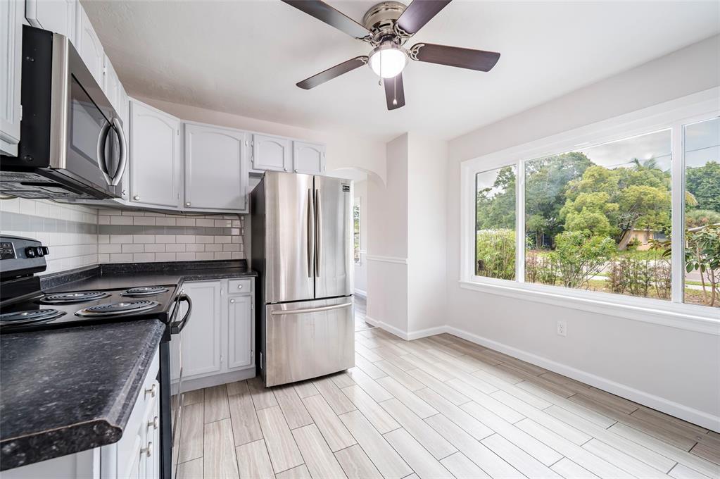 1700 Trotter Road Largo, FL 33774 - Photo 12 of 26 Gallery Image 12