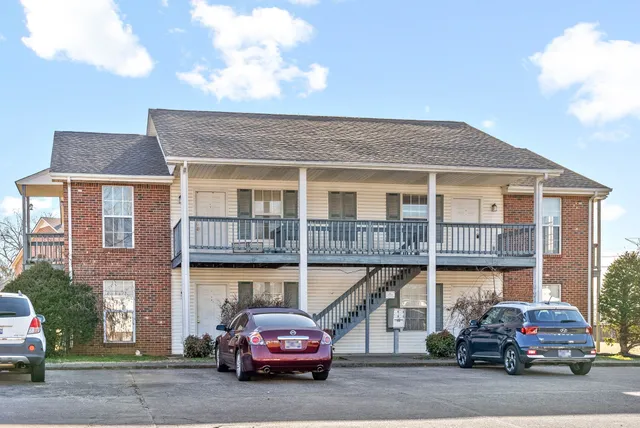 $895 | 1891 Waters Edge Drive, Unit B, Clarksville, TN 37043