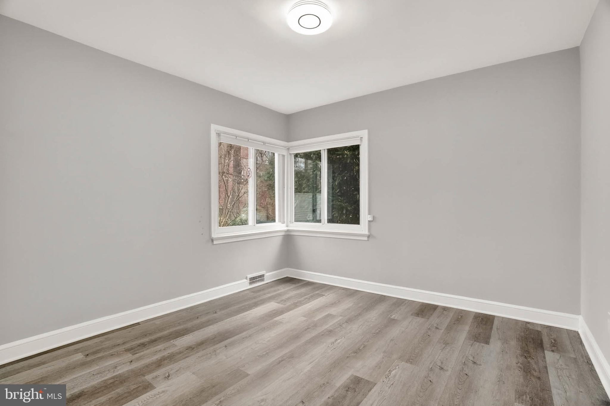 110 Melbourne Avenue Silver Spring, MD 20901 - Photo 14 of 33 Bedroom 2