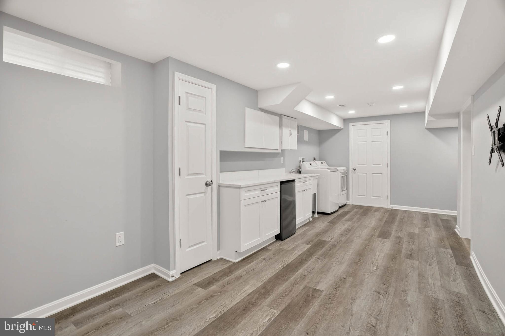 110 Melbourne Avenue Silver Spring, MD 20901 - Photo 28 of 33 Laundry and kitchenette