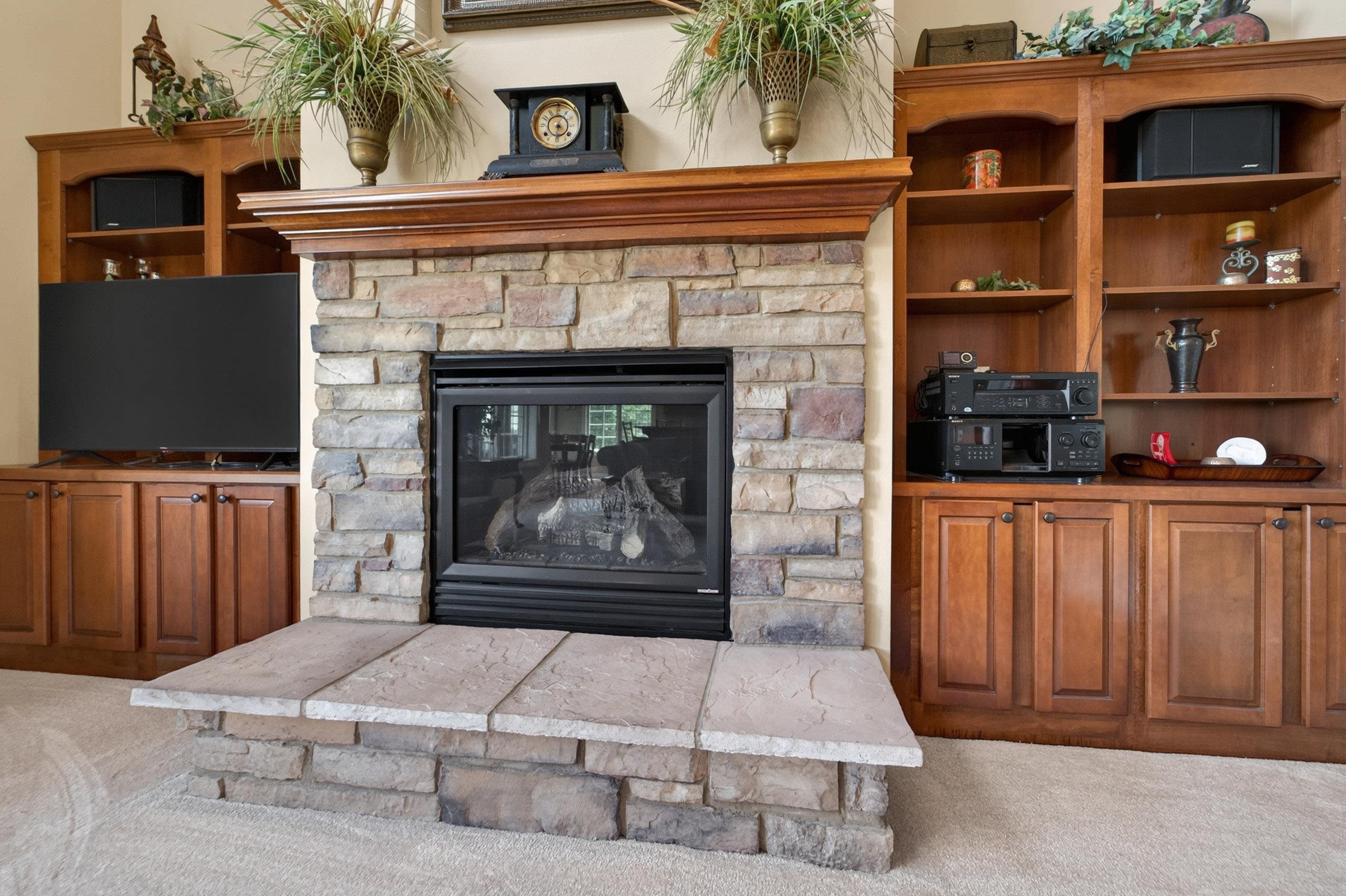 1516 Blue Ridge Trail Waunakee, WI 53597 - Photo 9 of 67