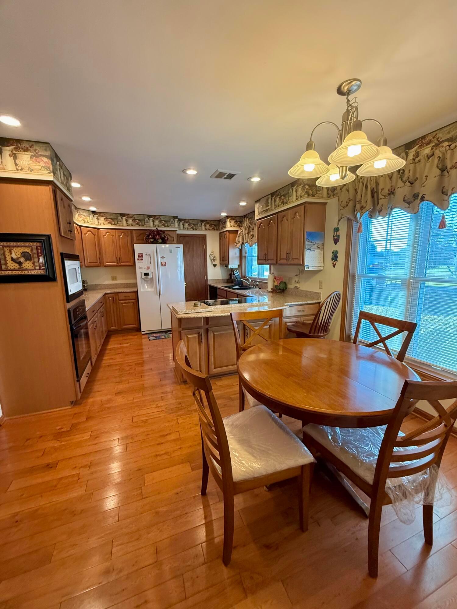 1562 Hiner Road Orient, OH 43146 - Photo 9 of 21 IMG_2714