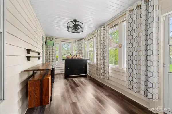$445,000 | 6 Glengarry Lane, Sugar Grove, IL 60554