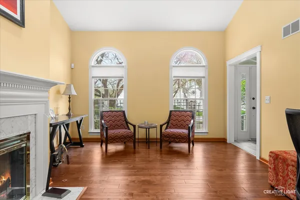 $445,000 | 6 Glengarry Lane, Sugar Grove, IL 60554