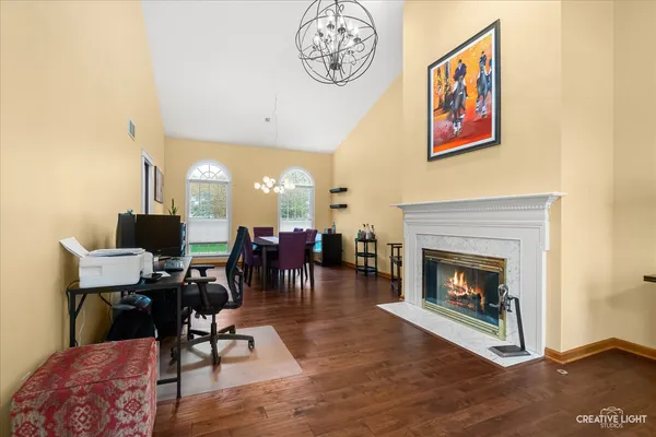 $445,000 | 6 Glengarry Lane, Sugar Grove, IL 60554