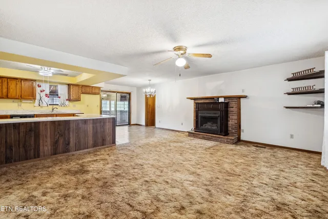 $865,000 | 351 Breanna Lane, Washburn, TN 37888