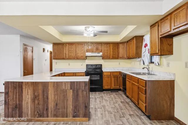 $865,000 | 351 Breanna Lane, Washburn, TN 37888