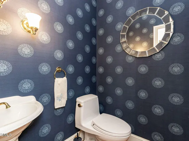 $2,300,000 | 6001 Atkins Farm Court, Raleigh, NC 27606