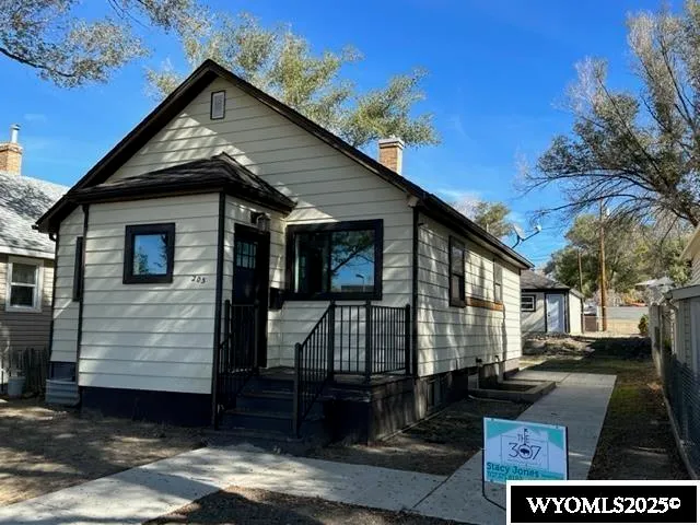 $275,000 | 205 Gale Street, Rock Springs, WY 82901
