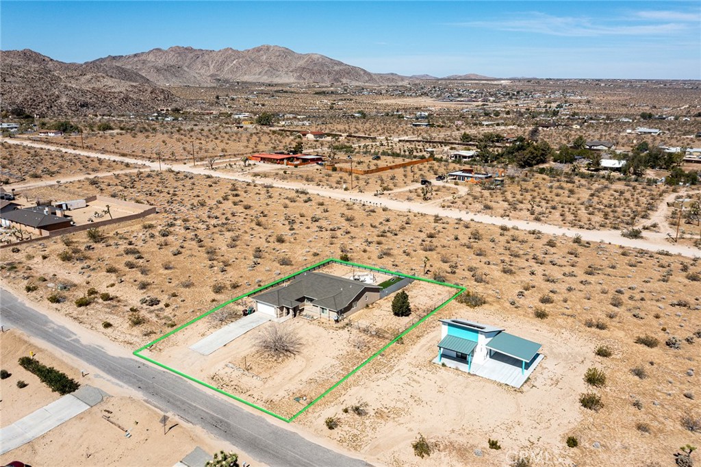 62382 Crestview Drive Joshua Tree, CA 92252 - Photo 33 of 45