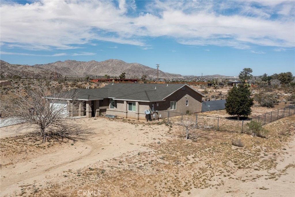 62382 Crestview Drive Joshua Tree, CA 92252 - Photo 41 of 45