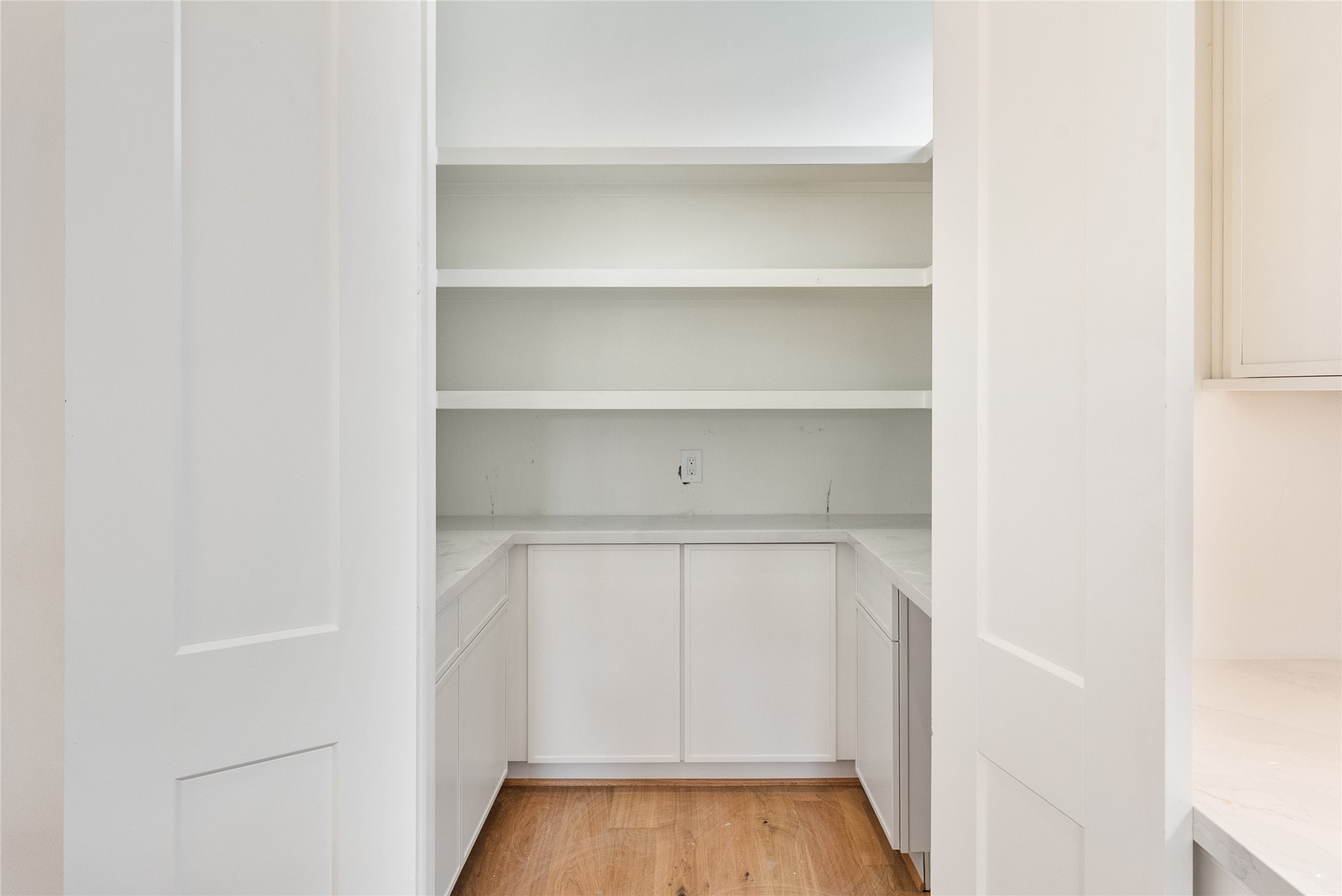 1002 East 25th Street Houston, TX 77009 - Photo 13 of 45 Pantry - Construction progress photo