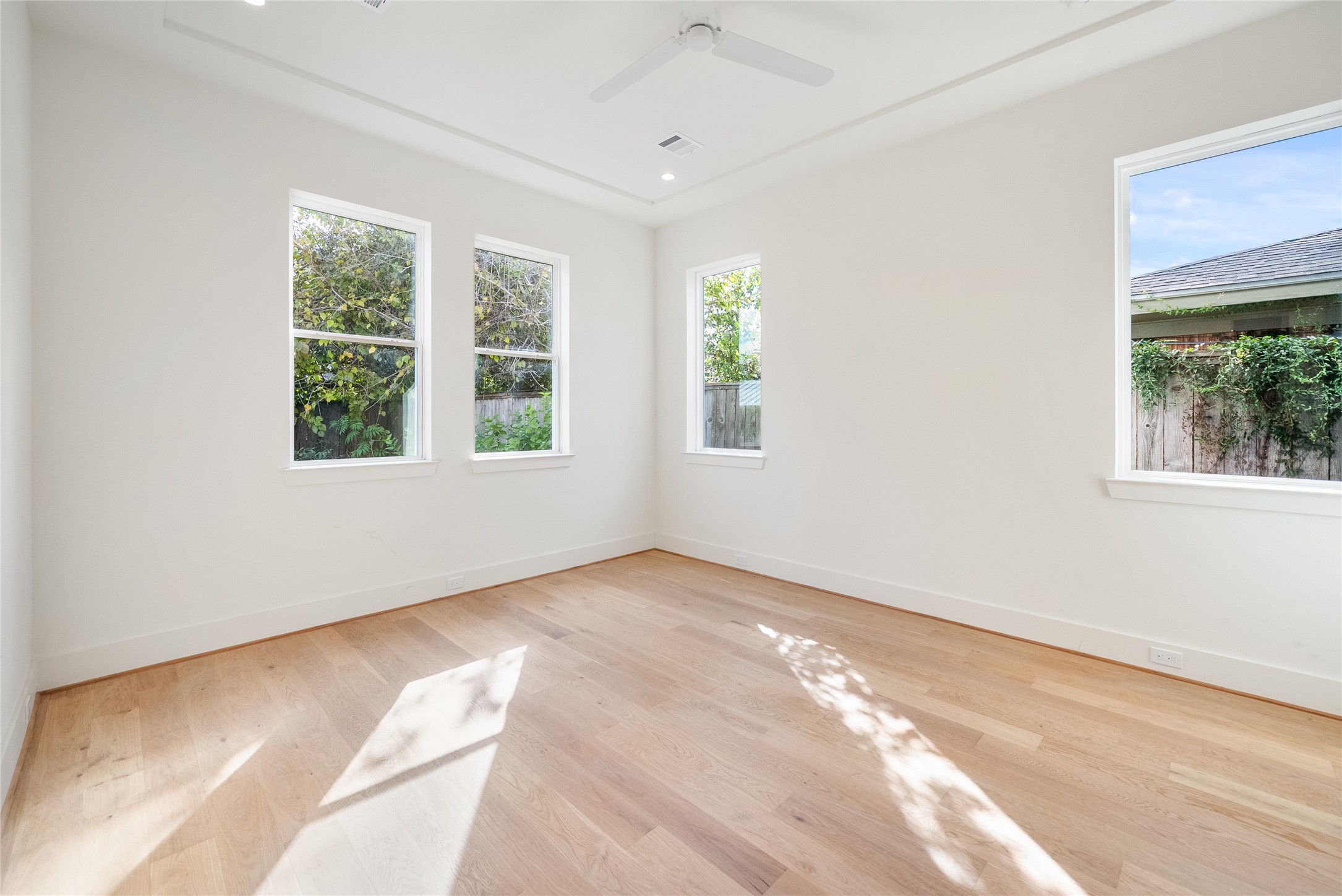 1002 East 25th Street Houston, TX 77009 - Photo 21 of 45 Primary Bedroom - Construction progress photo